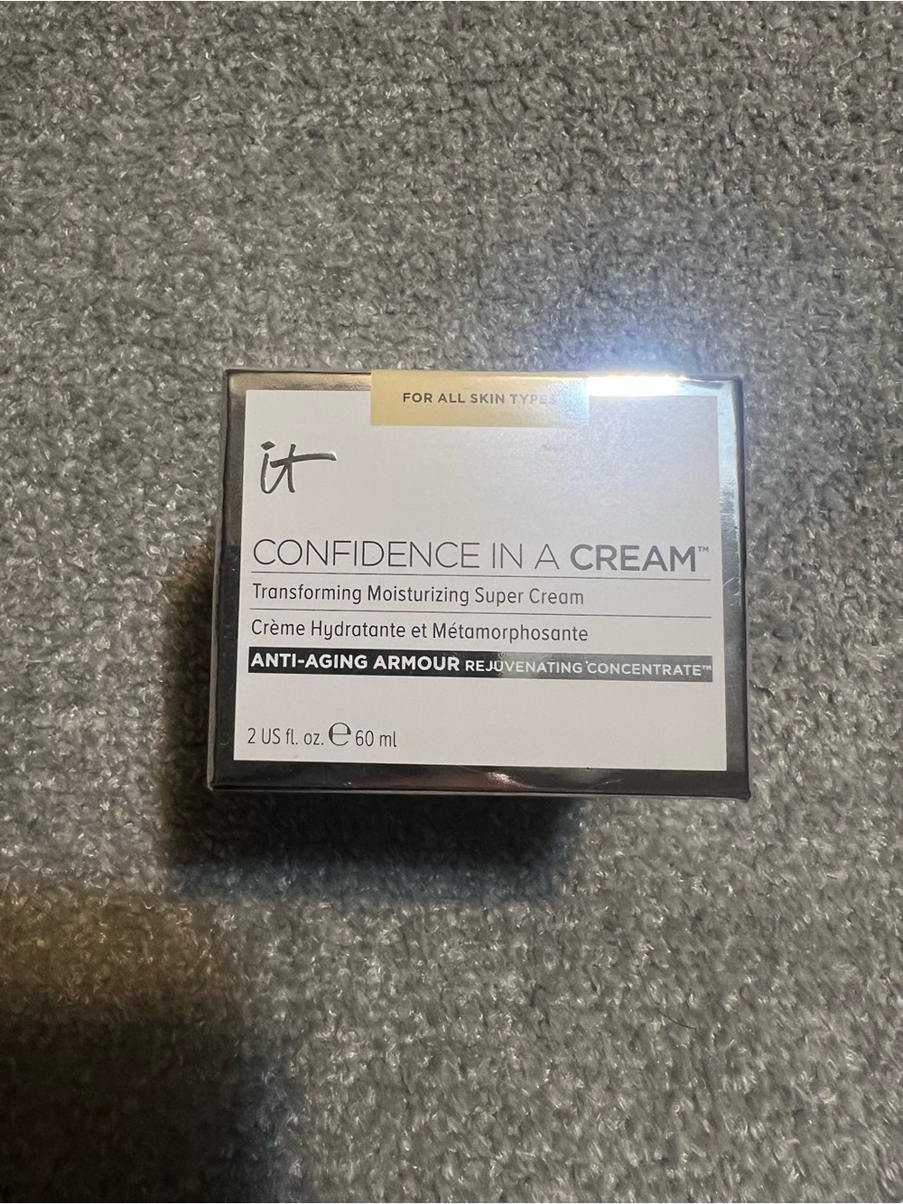 IT Cosmetics Confidence In A Cream